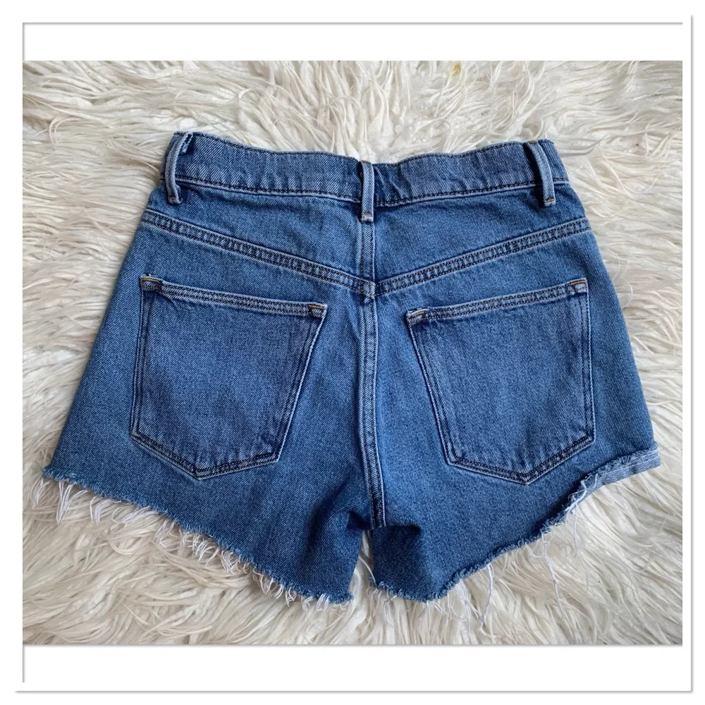 Aritzia Sunday Best Matilda Jean Shorts Blue Size 00